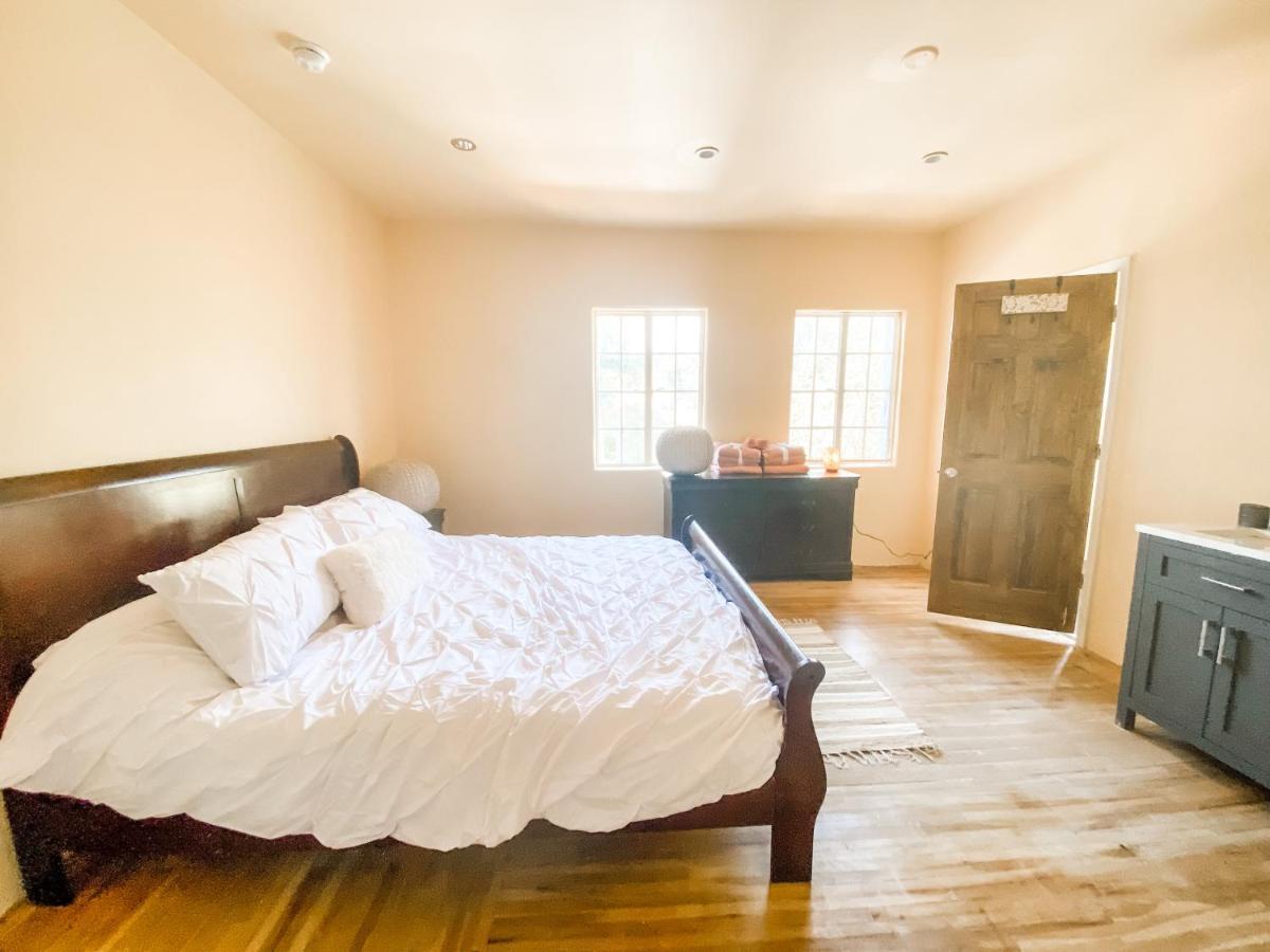 Island Girl Spa + Bed And Breakfast 로스앤젤레스 외부 사진