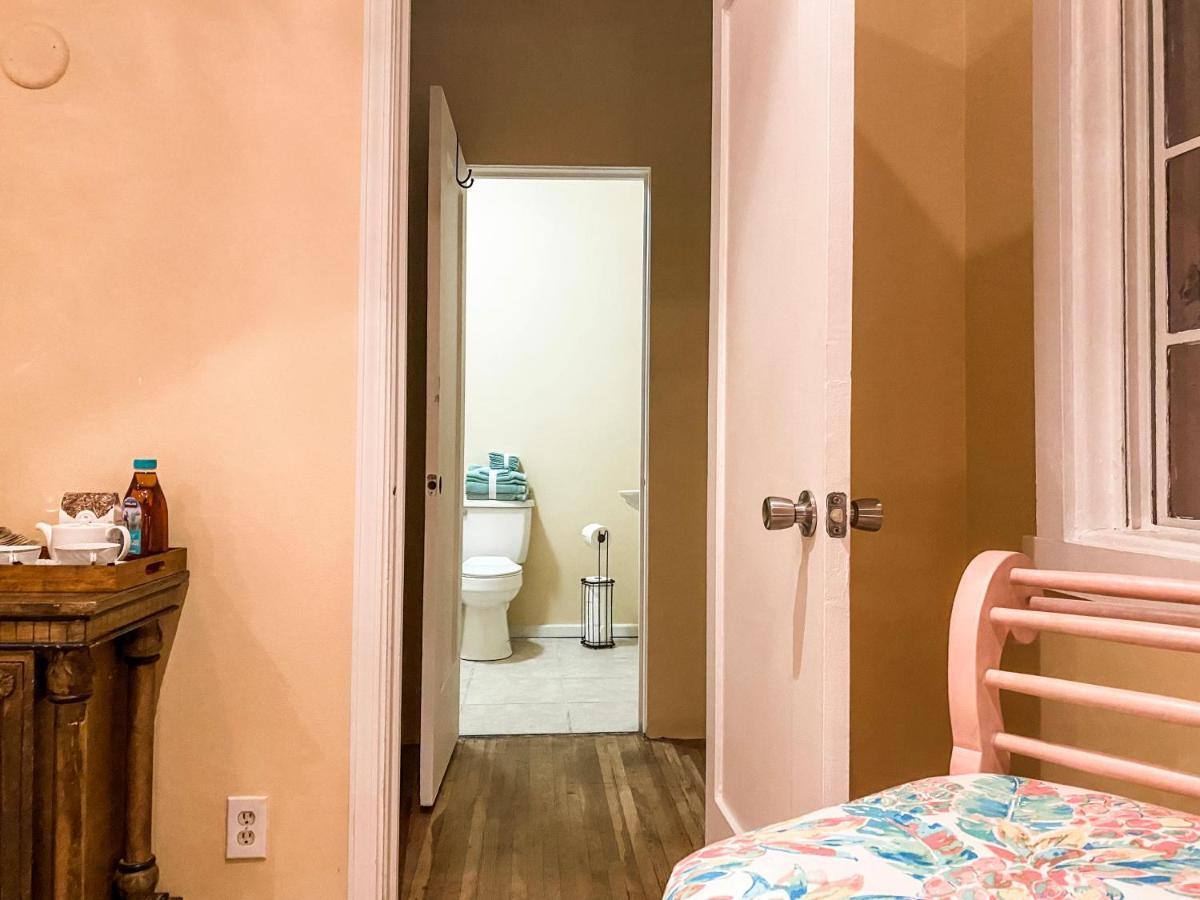 Island Girl Spa + Bed And Breakfast 로스앤젤레스 외부 사진
