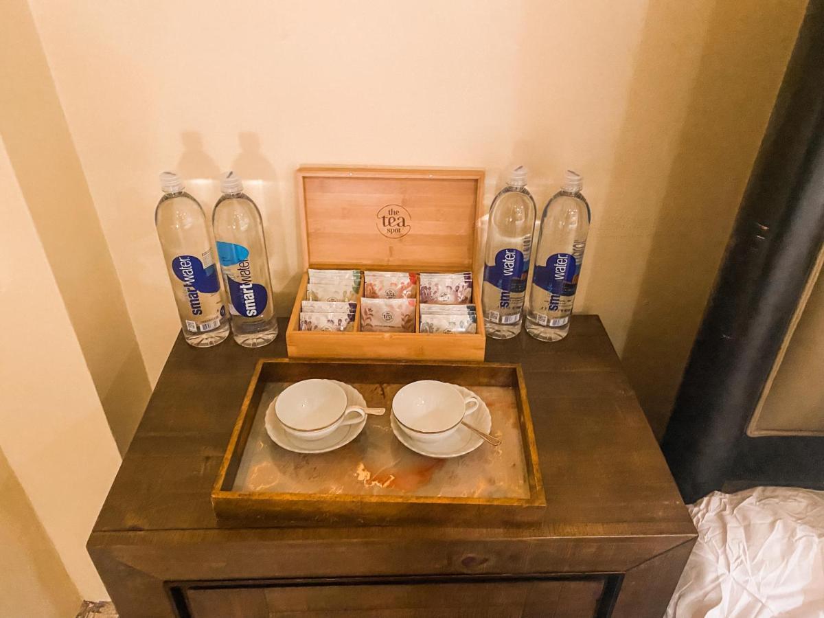 Island Girl Spa + Bed And Breakfast 로스앤젤레스 외부 사진